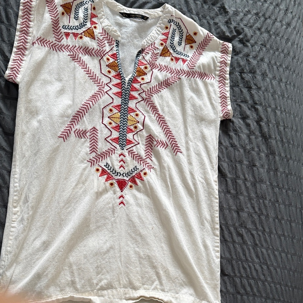 Zara basics Embroidered White Tunic Top